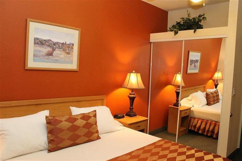 Island Suites เลคฮาวาซูซิตี้ ภายนอก รูปภาพ